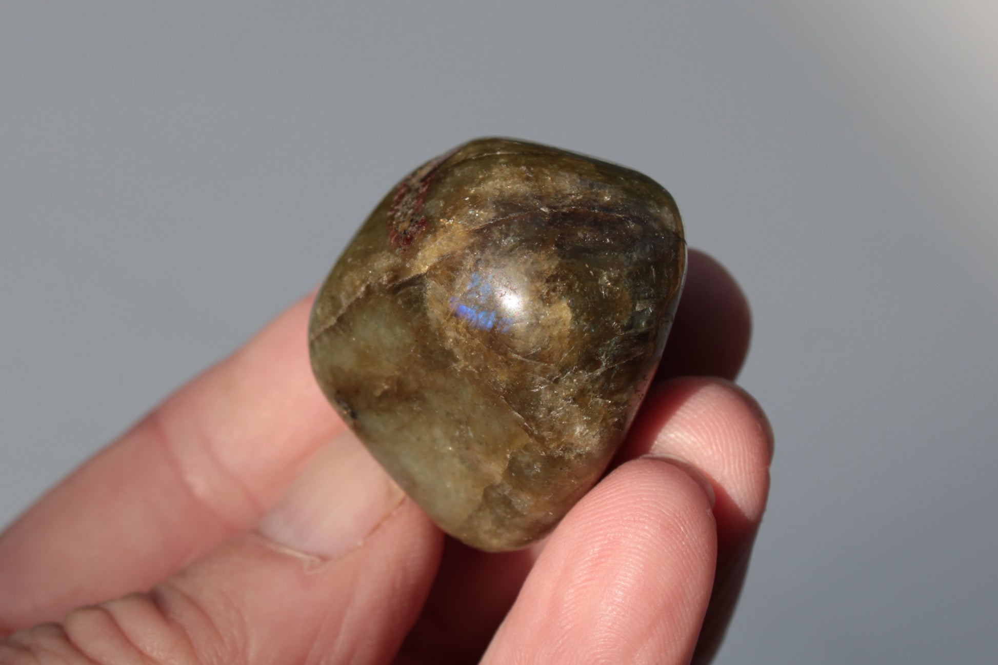 Labradorite tumbled stone 45g Rocks and Things