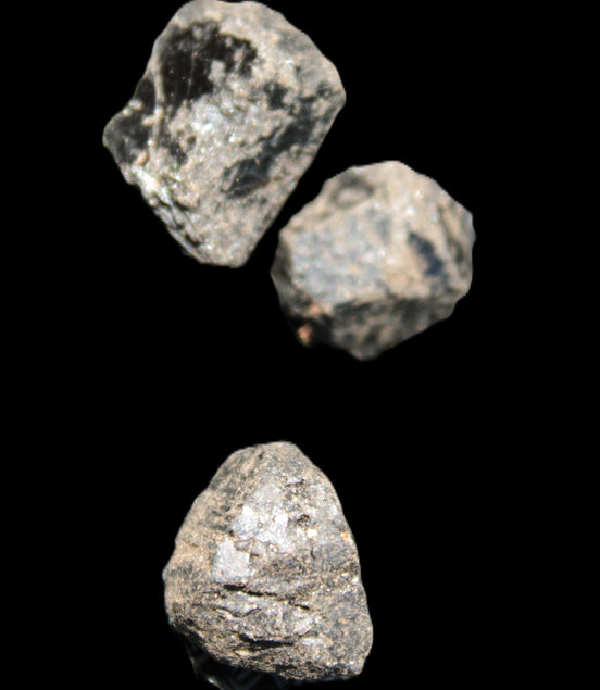 Black Tourmaline 3 crystals 10g Rocks and Things