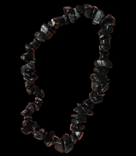 Black Tourmaline chip bracelet 11-17g in sunshine - Rocks and Things Store