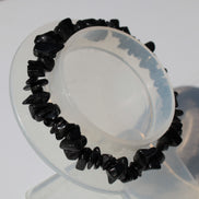 Black Tourmaline chip bracelet 11-17g Rocks and Things