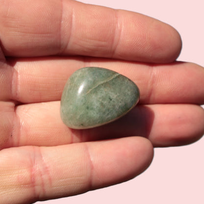 Green Aventurine tumble stone 11/13g Rocks and Things