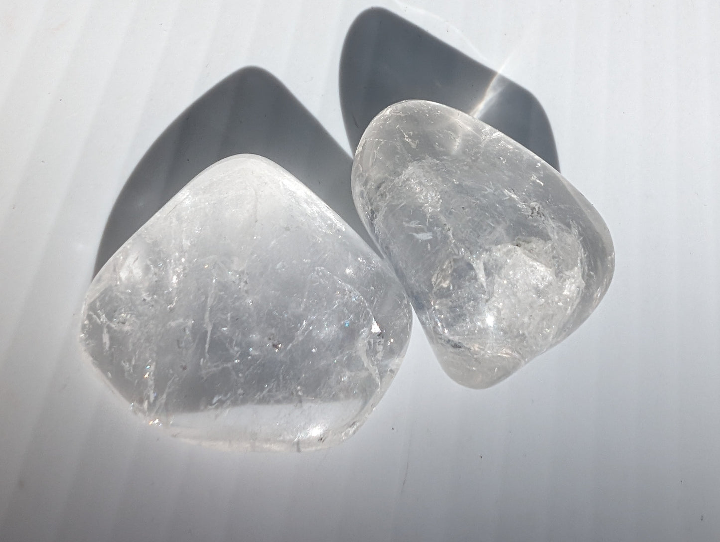 Clear Quartz 2 tumbled crystals 31/32g Rocks and Things