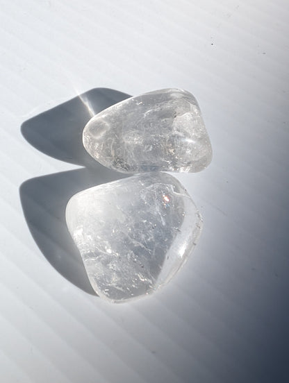 Clear Quartz 2 tumbled crystals 31/32g Rocks and Things