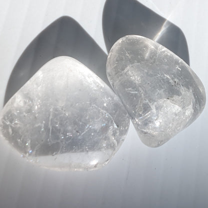 Clear Quartz 2 tumbled crystals 31/32g Rocks and Things