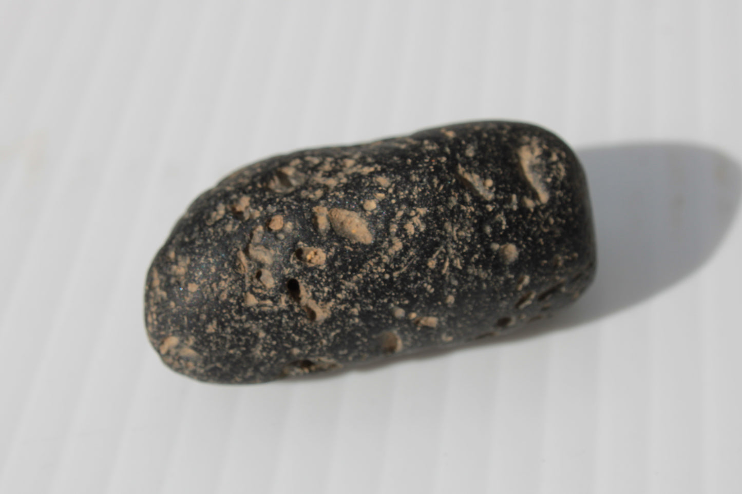 Tektite 29/31g Rocks and Things