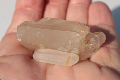 Australian natural Clear Quartz 2-4 crystals 25-30g Rocks and Things