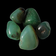 Green Aventurine 5 tumble stones 19g  in sunlight - Rocks and Things Store