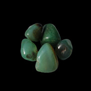 Green Aventurine 5 tumble stones 19g  in sunlight - Rocks and Things Store
