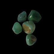 Green Aventurine 5 tumble stones 19g  in sunlight - Rocks and Things Store