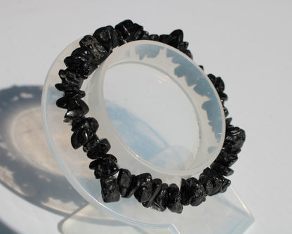 Black Obsidian chip bracelet 17-24g Rocks and Things