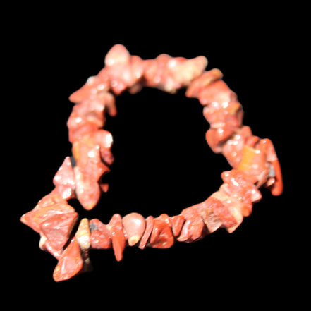 Red Jasper chip bracelet 17-18g in sunlight - Rocks and Things Store
