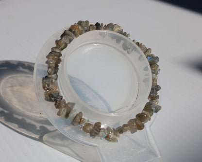 Labradorite chip bracelet 11-12g Rocks and Things