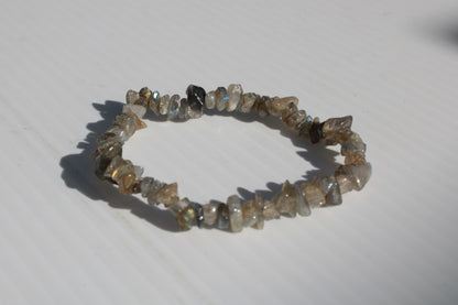 Labradorite chip bracelet 11-12g Rocks and Things