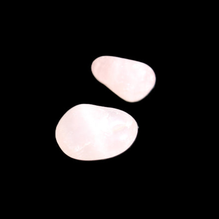 Rose Quartz 1/2 tumbled crystals 12-14g in sunlight - Rocks and Things Store