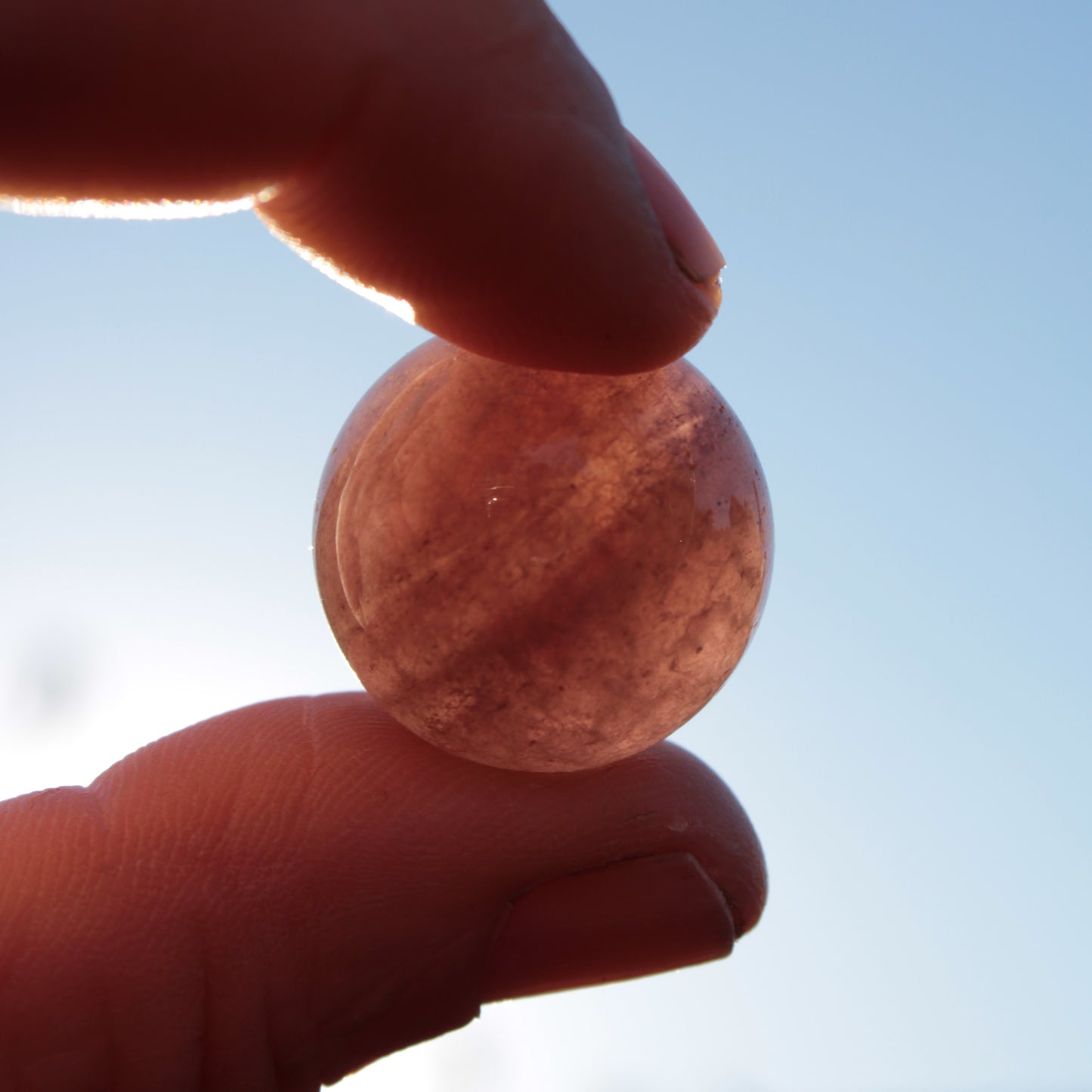 Strawberry Quartz sphere 17-22g Rocks and Things