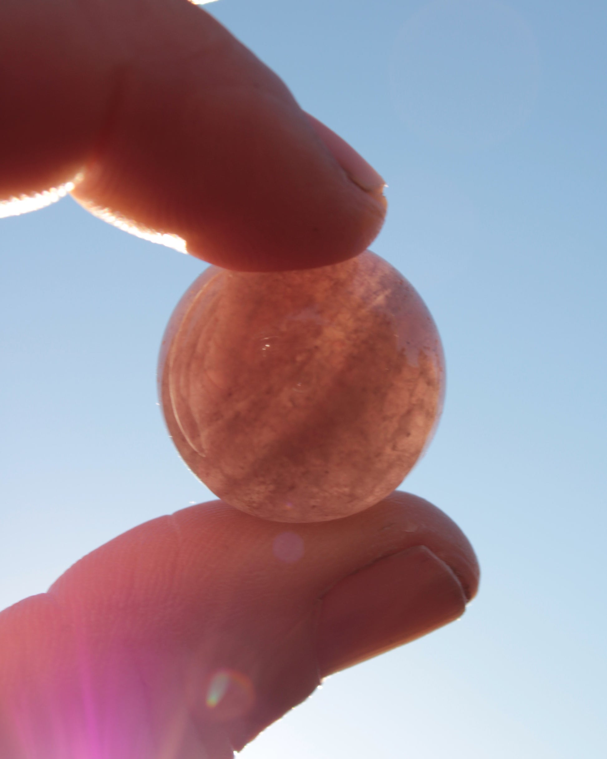 Strawberry Quartz sphere 17-22g Rocks and Things