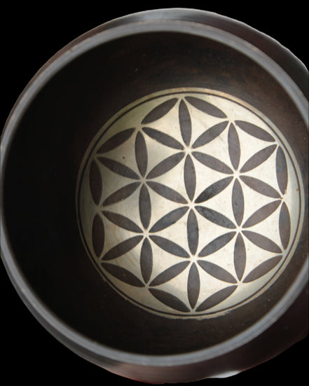 Tibetan cast Meditation Singing Bowl with mallet and silk mat 100mm 418g in sunlight - Rocks and Things Store