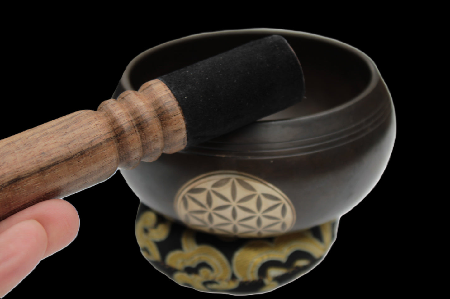 Tibetan cast Meditation Singing Bowl with mallet and silk mat 100mm 418g Rocks and Things