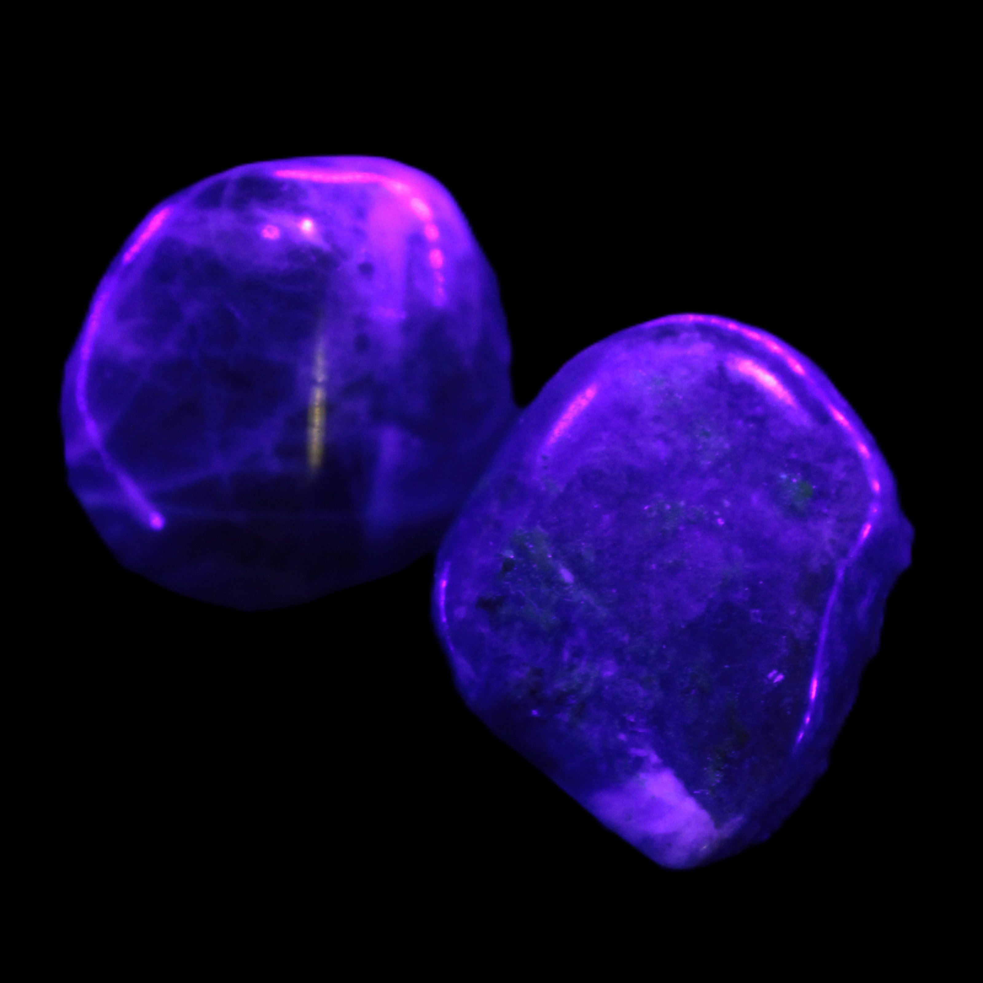 Sodalite 2/3 small polished stones 11-12g Rocks and Things Store