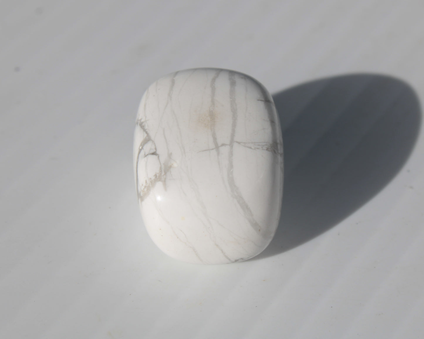 Howlite polished stone 13-19g Rocks and Things