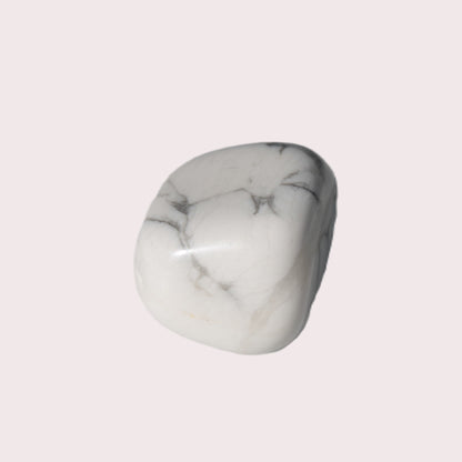 Howlite polished stone 13-19g Rocks and Things