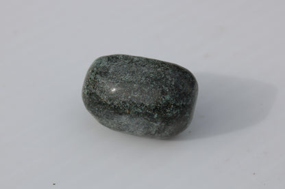 Serpentine Verdite tumbled stone 11-17g Rocks and Things