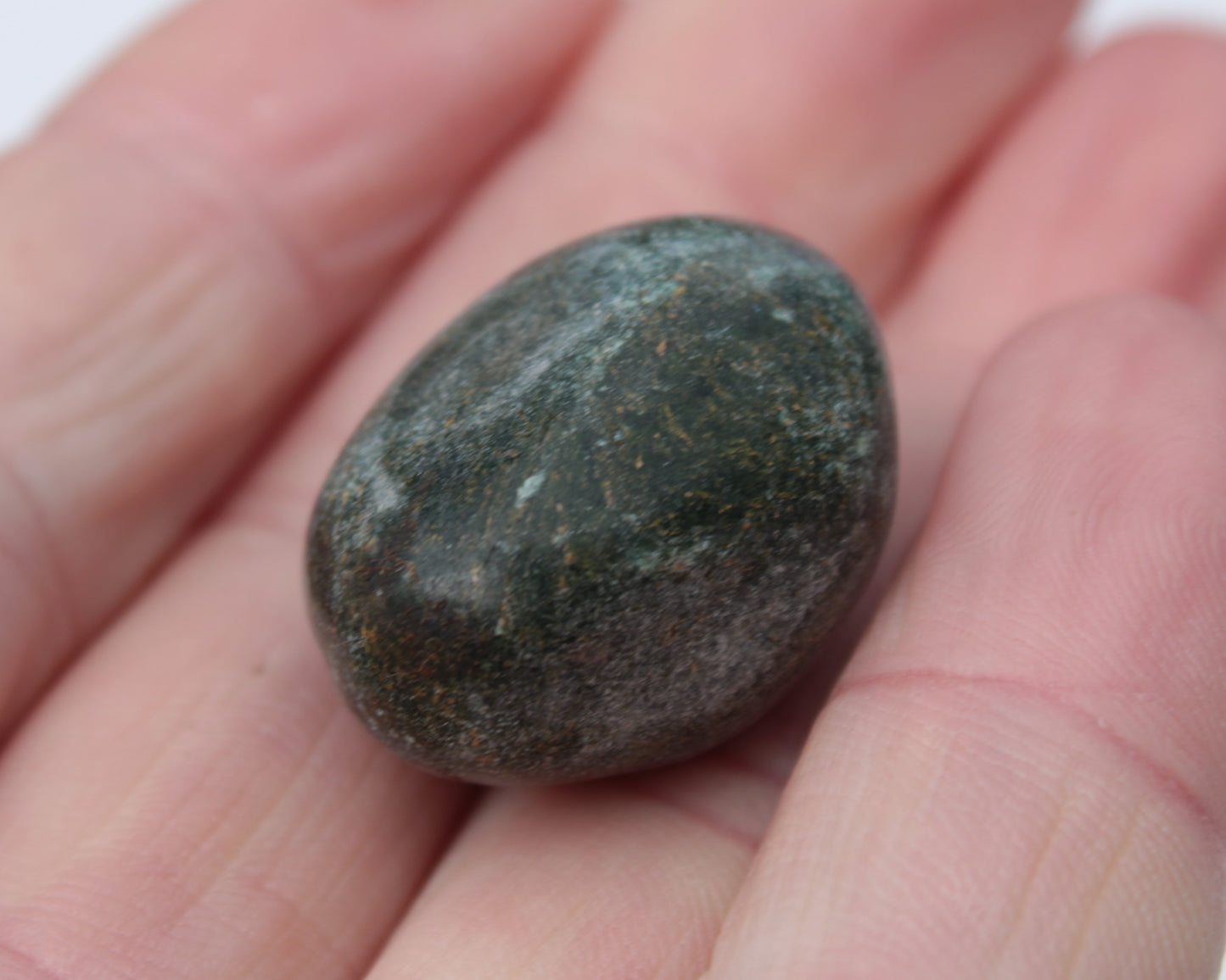 Serpentine Verdite tumbled stone 11-17g Rocks and Things