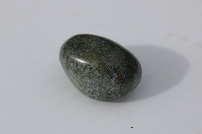 Serpentine Verdite tumbled stone 11-17g Rocks and Things