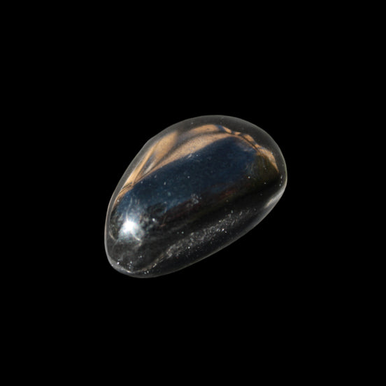 Jet polished stone 3-6g in sunlight - Rocks and Things Store