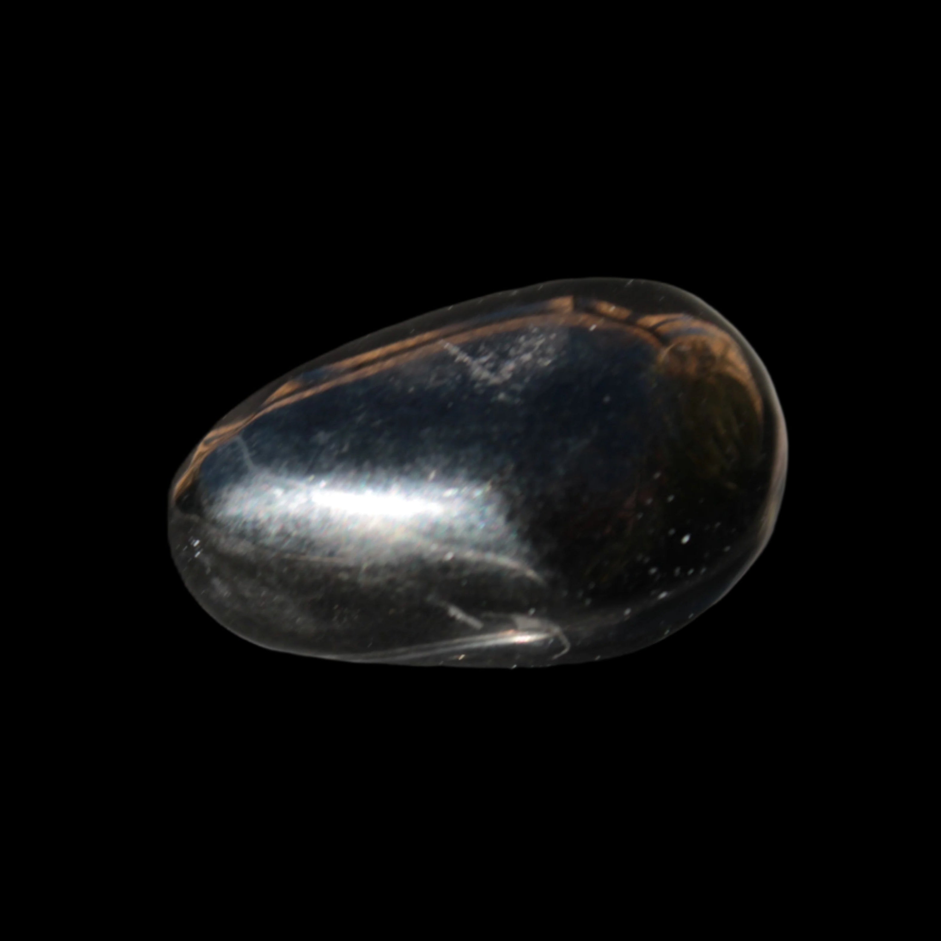 Jet polished stone 3-6g in sunlight - Rocks and Things Store