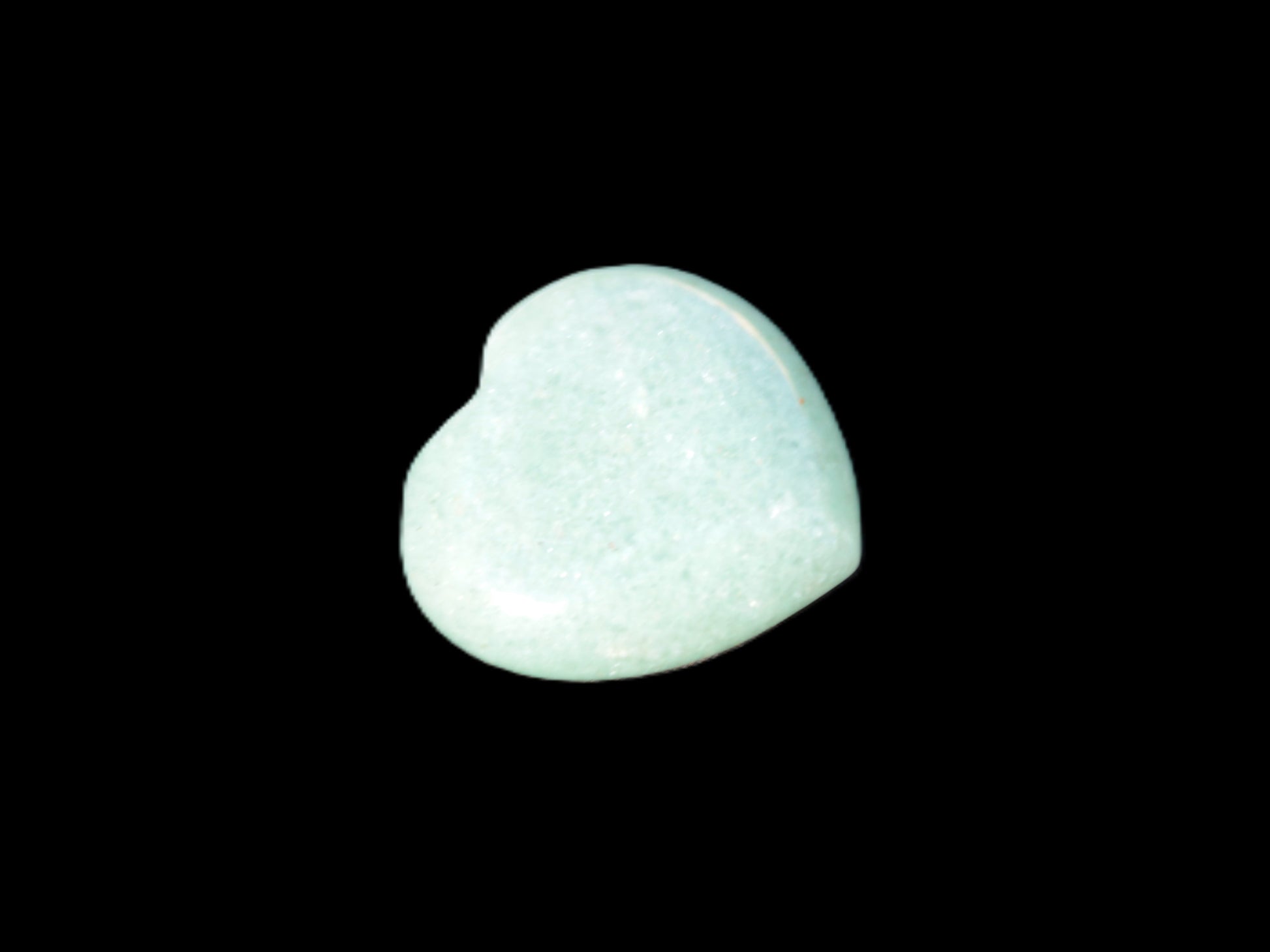 Green Aventurine heart 20mm 4.4/4.8g Rocks and Things