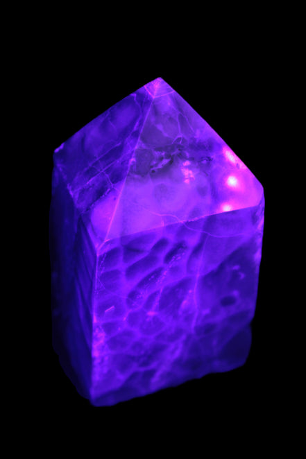 Volcano Agate obelisk 242g Rocks and Things
