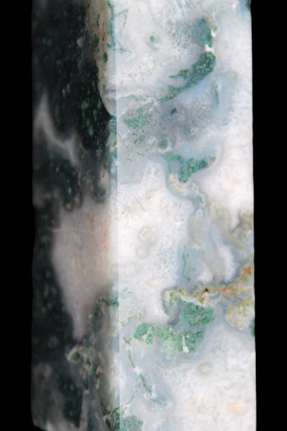 Ocean Grass Moss Agate obelisk 179mm 525g Rocks and Things