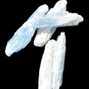 Three stubby Kyanite blades 3/4g Rocks and Things