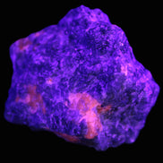 Yooperlite natural stone 22-26g Rocks and Things