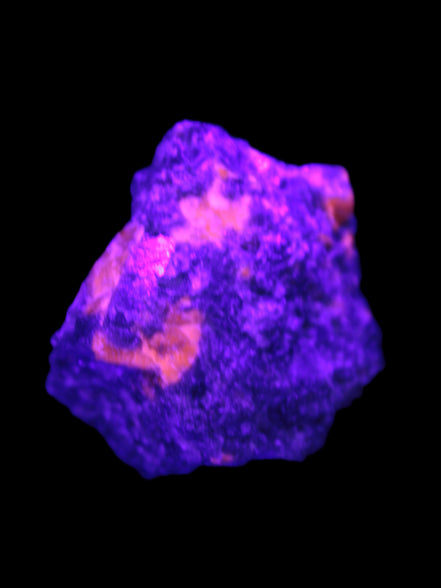 Yooperlite natural stone 22-26g Rocks and Things