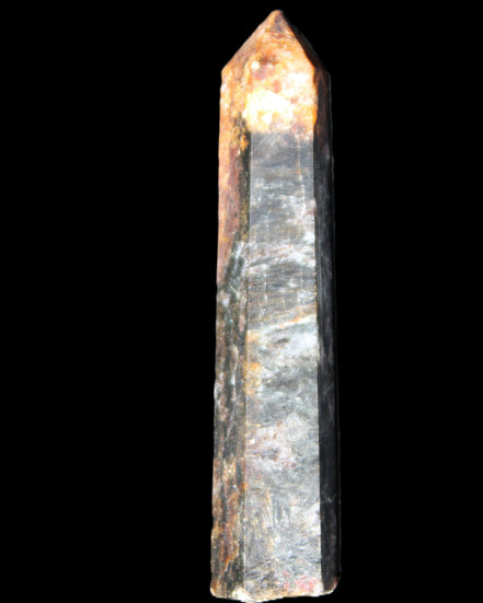 Garnet wand 88mm 56g in sunlight - Rocks and Things Store