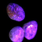 Crazy Lace Marquis Agate 2/3 polished stones from Mexico 14g in UV light