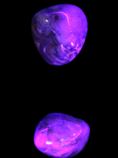 Crazy Lace Marquis Agate 2/3 polished stones from Mexico 14g in UV light