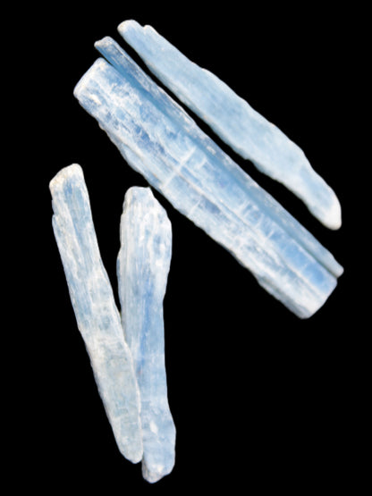 Five Kyanite blades 45-50mm 10.4g Rocks and Things