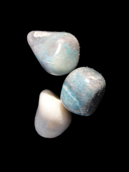 Three Trolleite stones 18mm-25mm 25-26g Rocks and Things