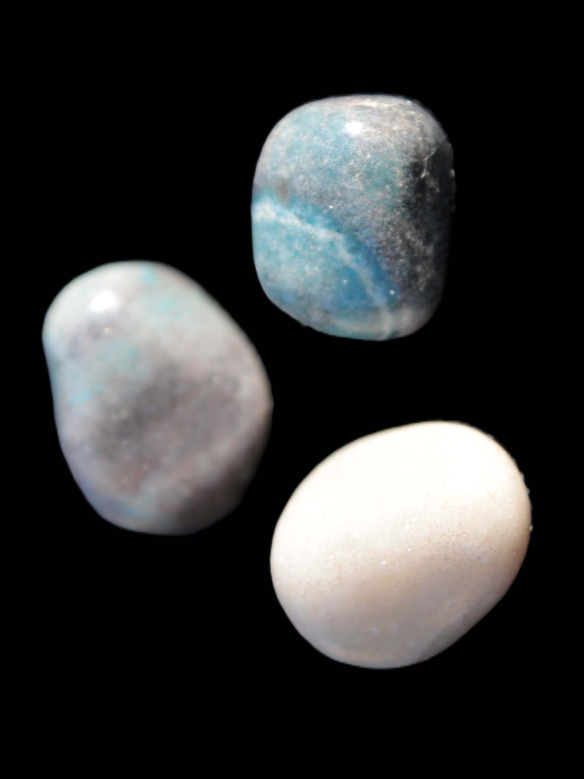 Three Trolleite stones 18mm-25mm 25-26g Rocks and Things