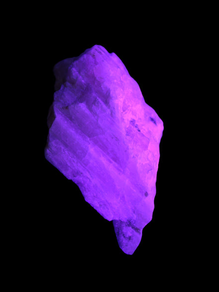 Stunning large Pink Lilac Kunzite crystal 50*50*23mm  89g Rocks and Things Store