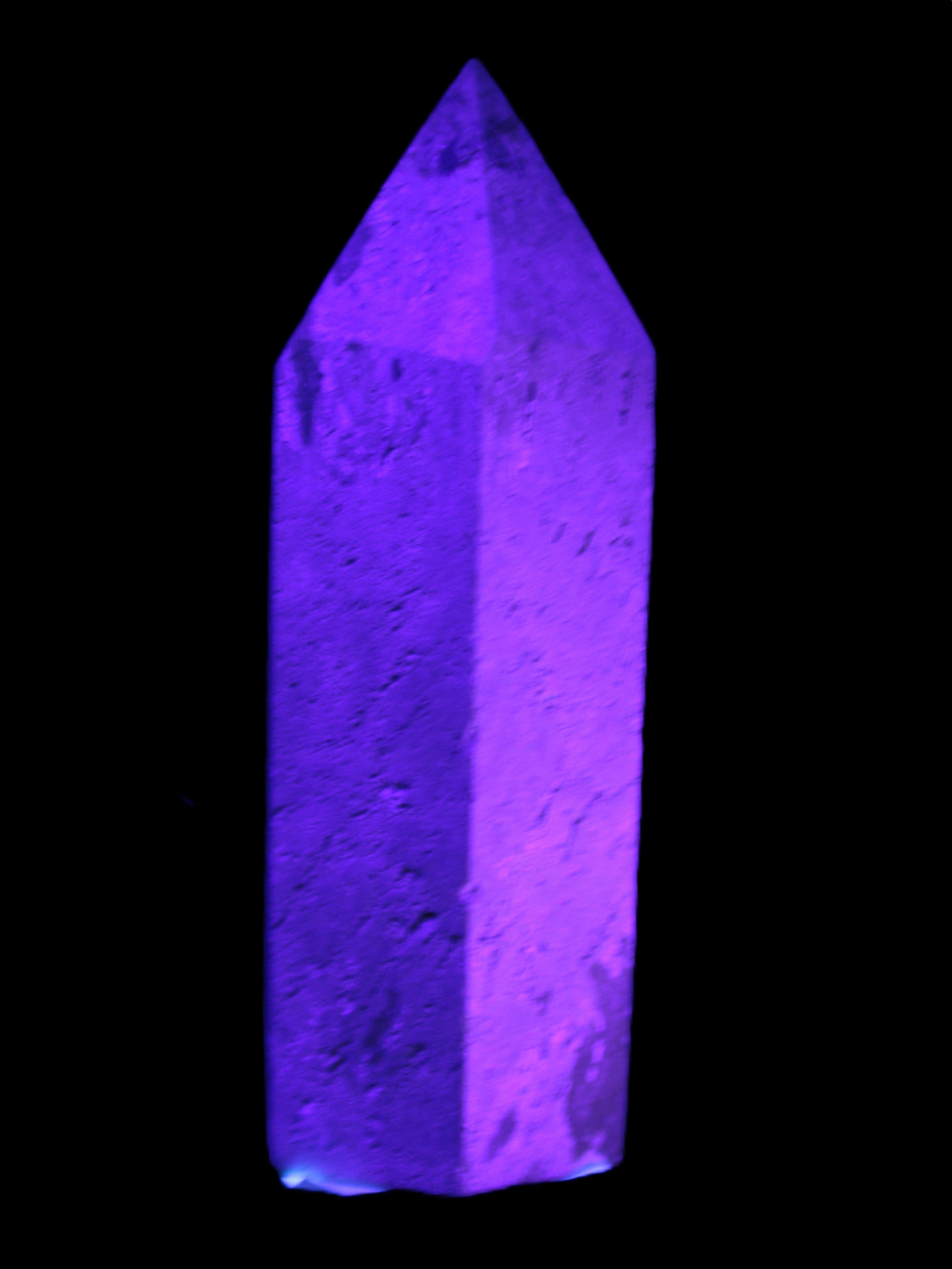 Coral Agate wand 68mm 45.7g in UV light - Rocks and Things Store