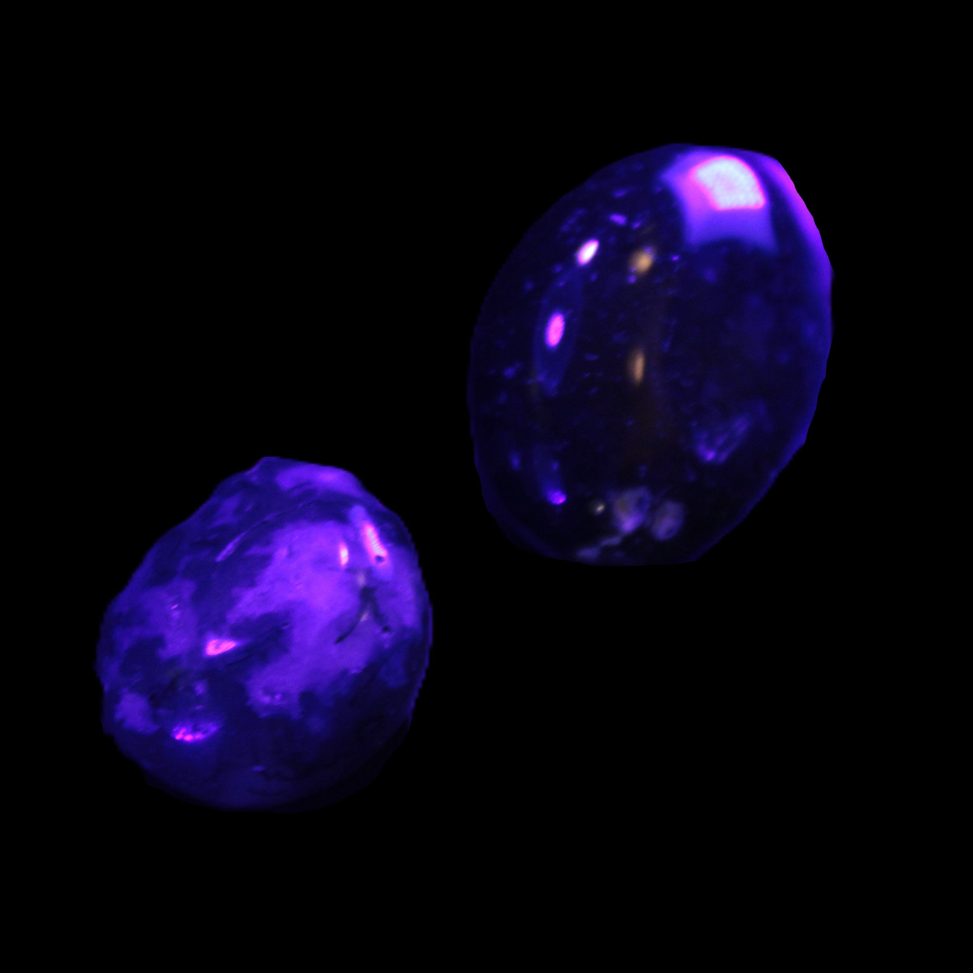 Green Moss Agate 2 polished stones 12-15g in UV light - Rocks and Things Store