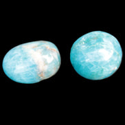 Neon Blue Apatite 2 tumbled stones 17-20mm 14g in sunlight - Rocks and Things Store