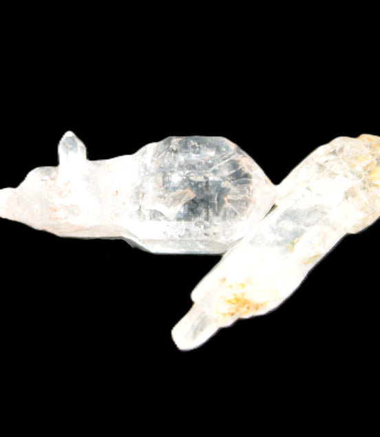 Two Fenster sceptre crystals with bridges, enhydro & hydrocarbons 5.3g in bright sunlight