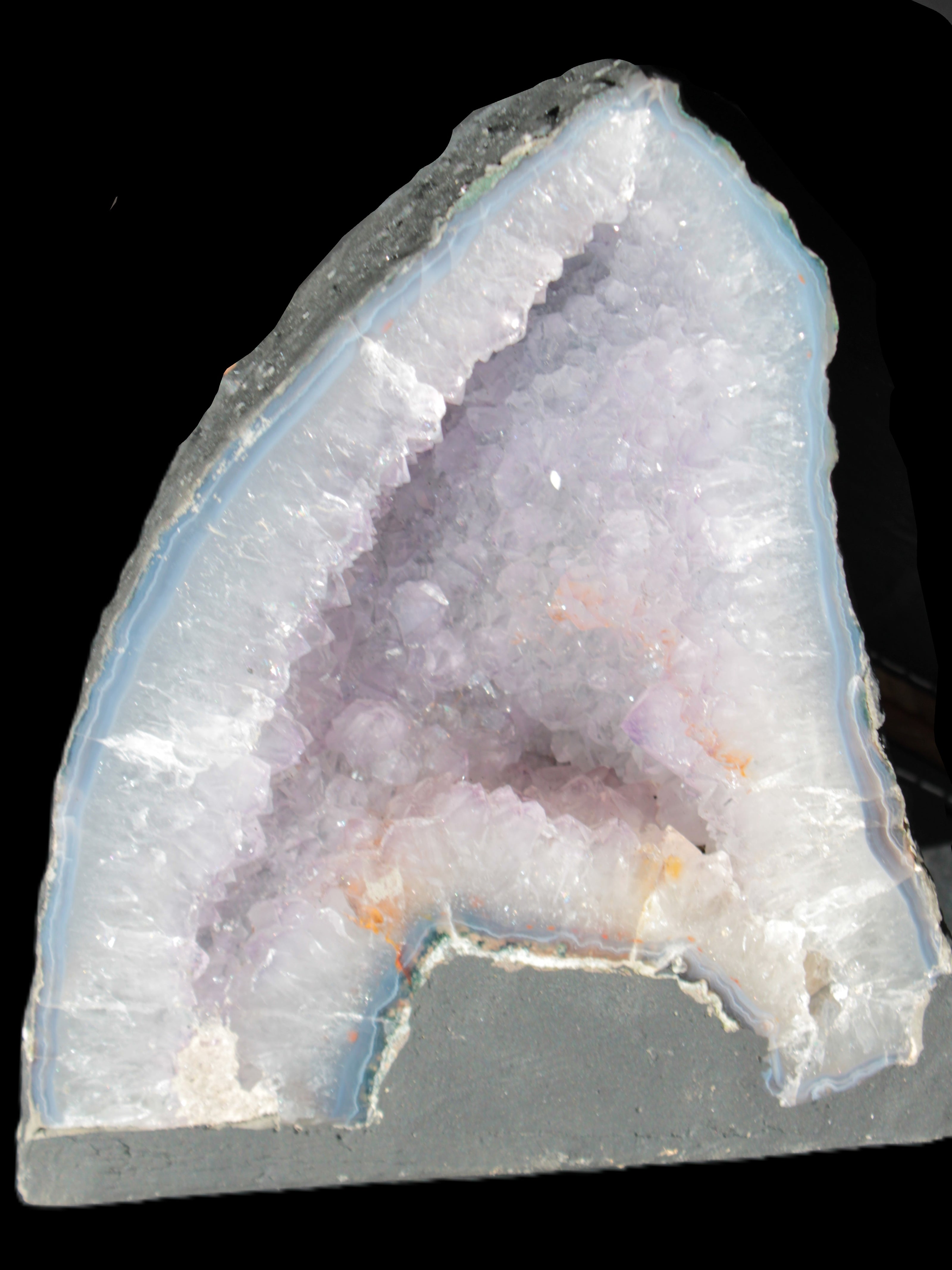 Awesome Amethyst geode cave 180*155*123mm 3540g Rocks and Things Store
