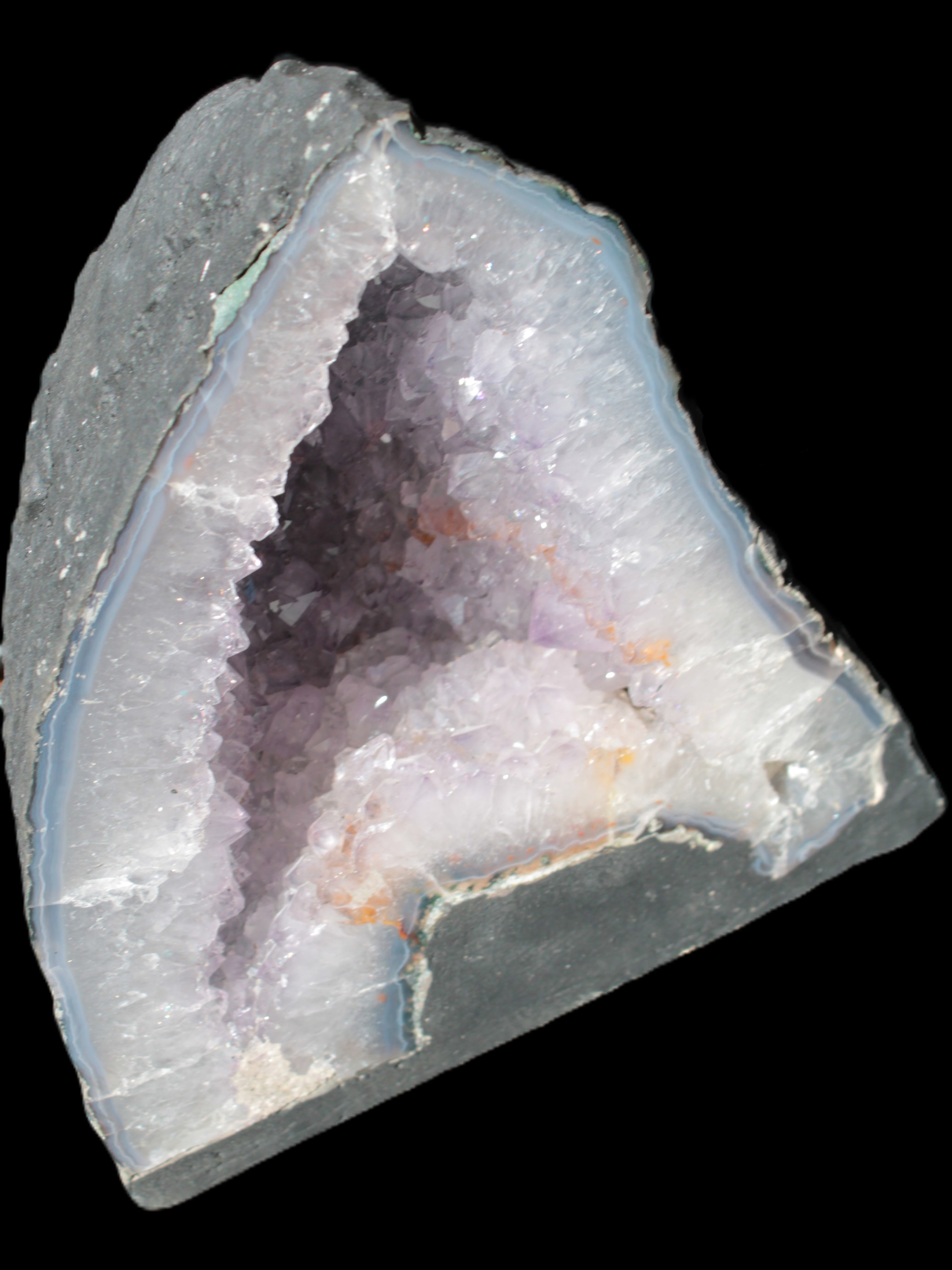 Awesome Amethyst geode cave 180*155*123mm 3540g Rocks and Things Store