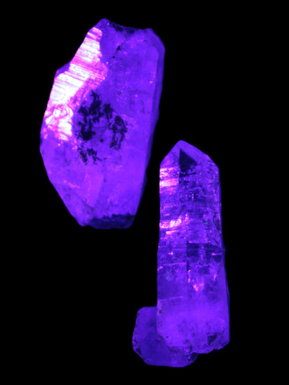 Two Fenster skeletal Enhydro crystals with hydrocarbons 3.6-14.9g